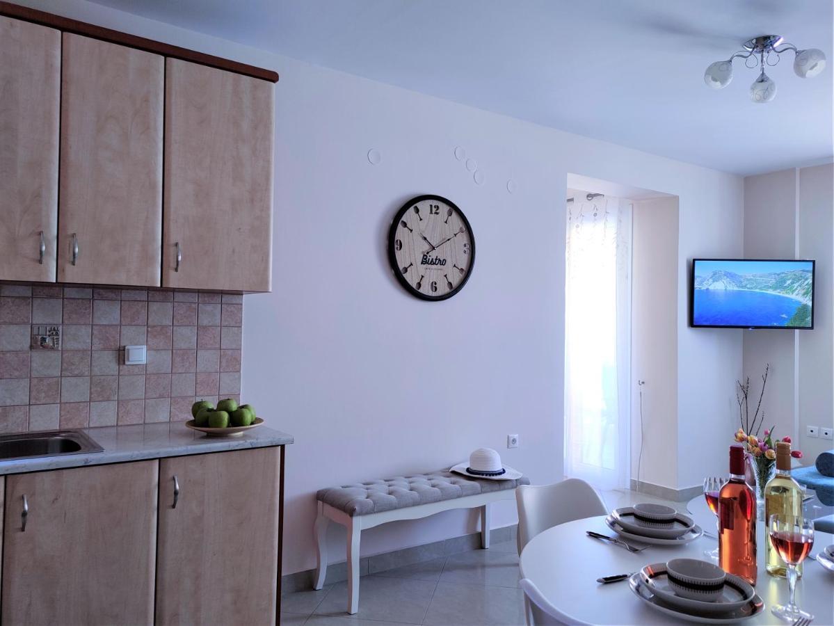 Blue Lagoon Luxury Apartment A1 Argostolion Exterior foto