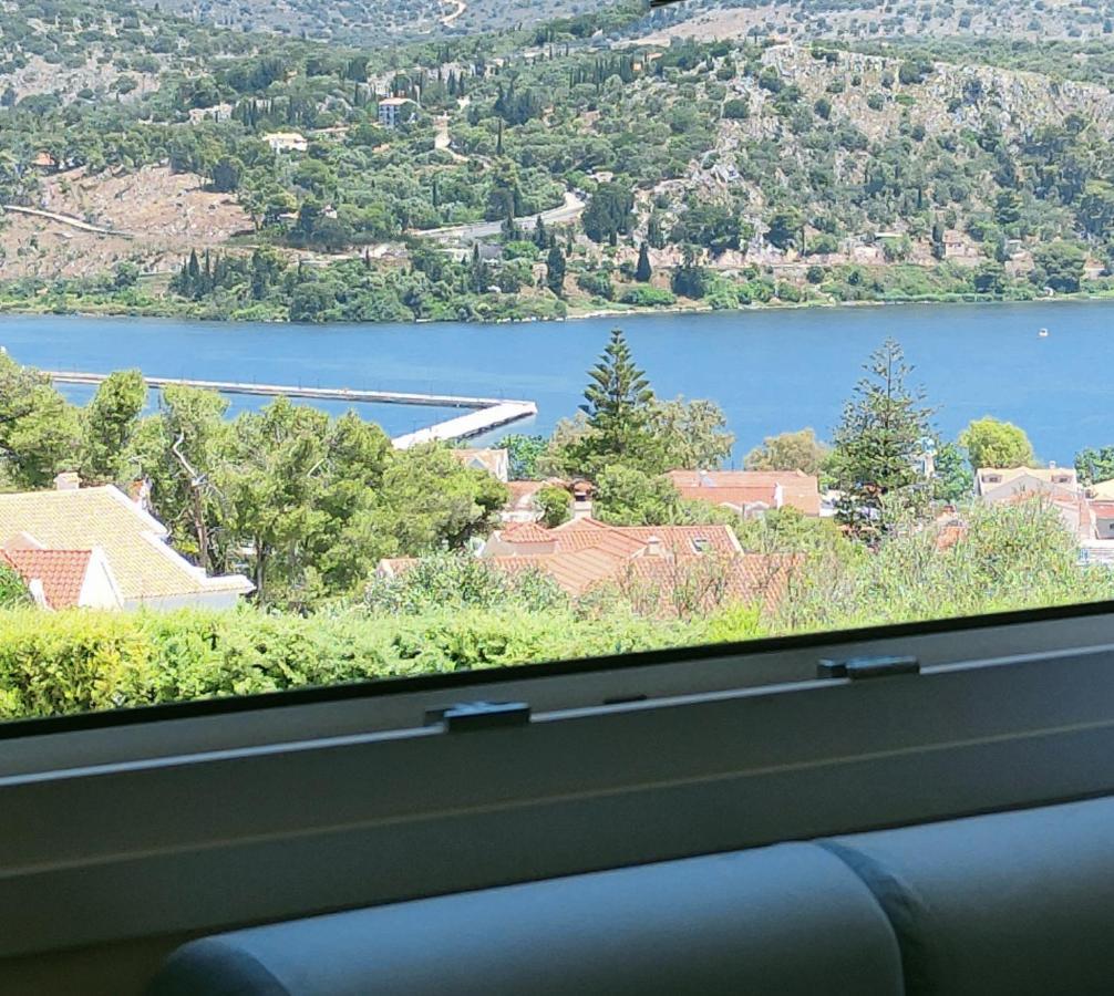 Blue Lagoon Luxury Apartment A1 Argostolion Exterior foto
